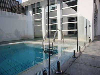 Frameless Glass Pool Fencing Solution